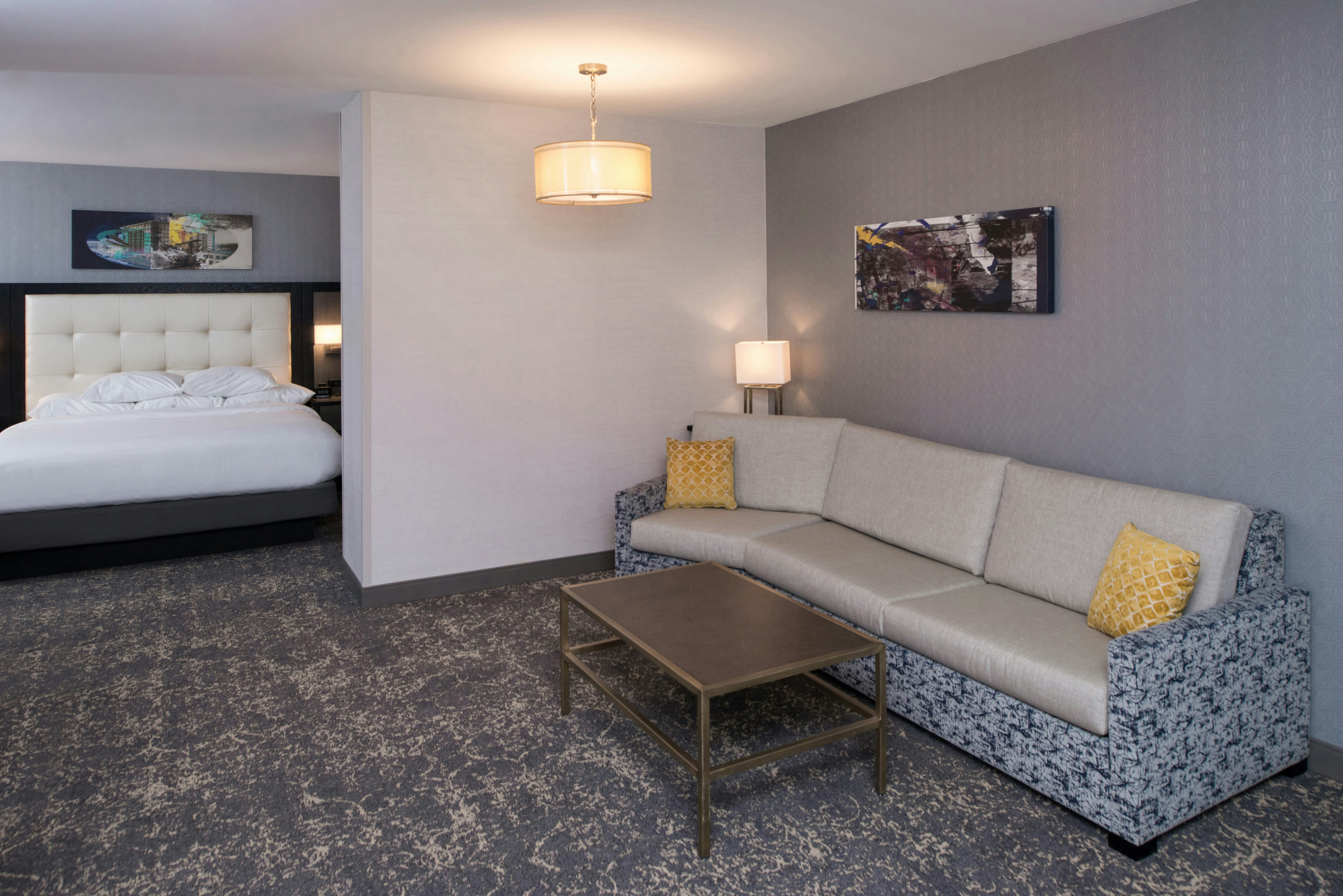 Doubletree By Hilton Utica 43/79