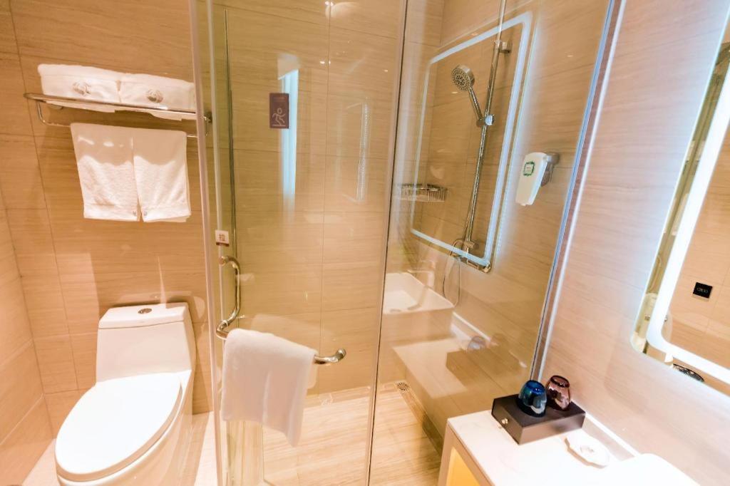 GYA Shanghai Jiangpu Hotel 38/47