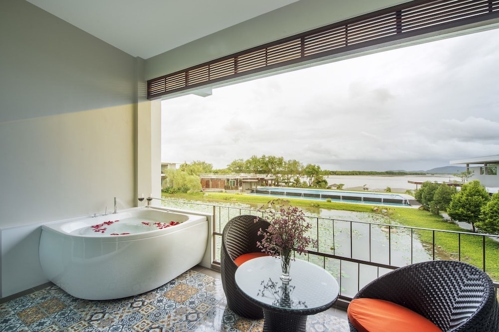 Baan Rim Ao 38/65