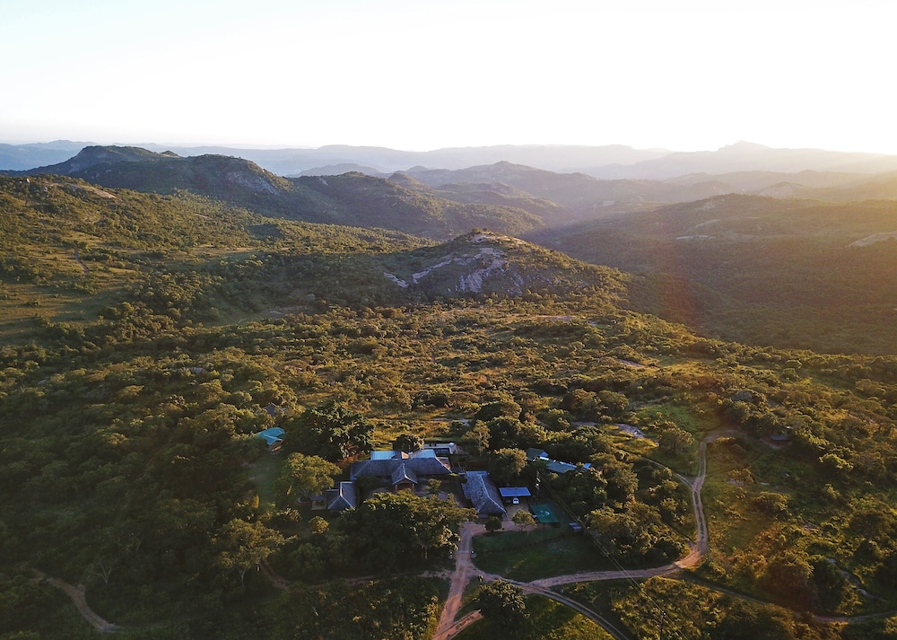 Tomjachu Bush Lodges 69/74