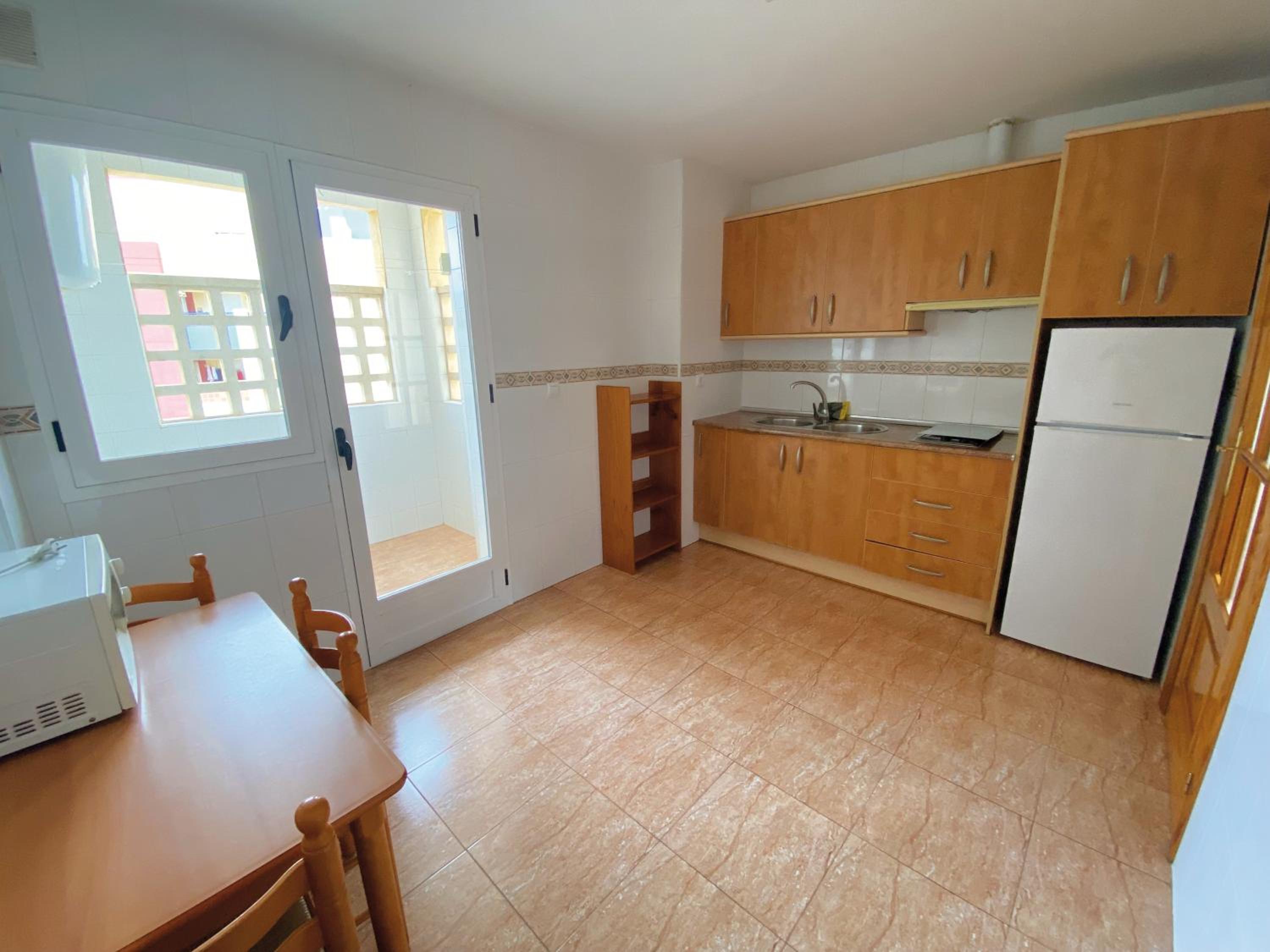 3 Bedrooms, Apartment, Terrace