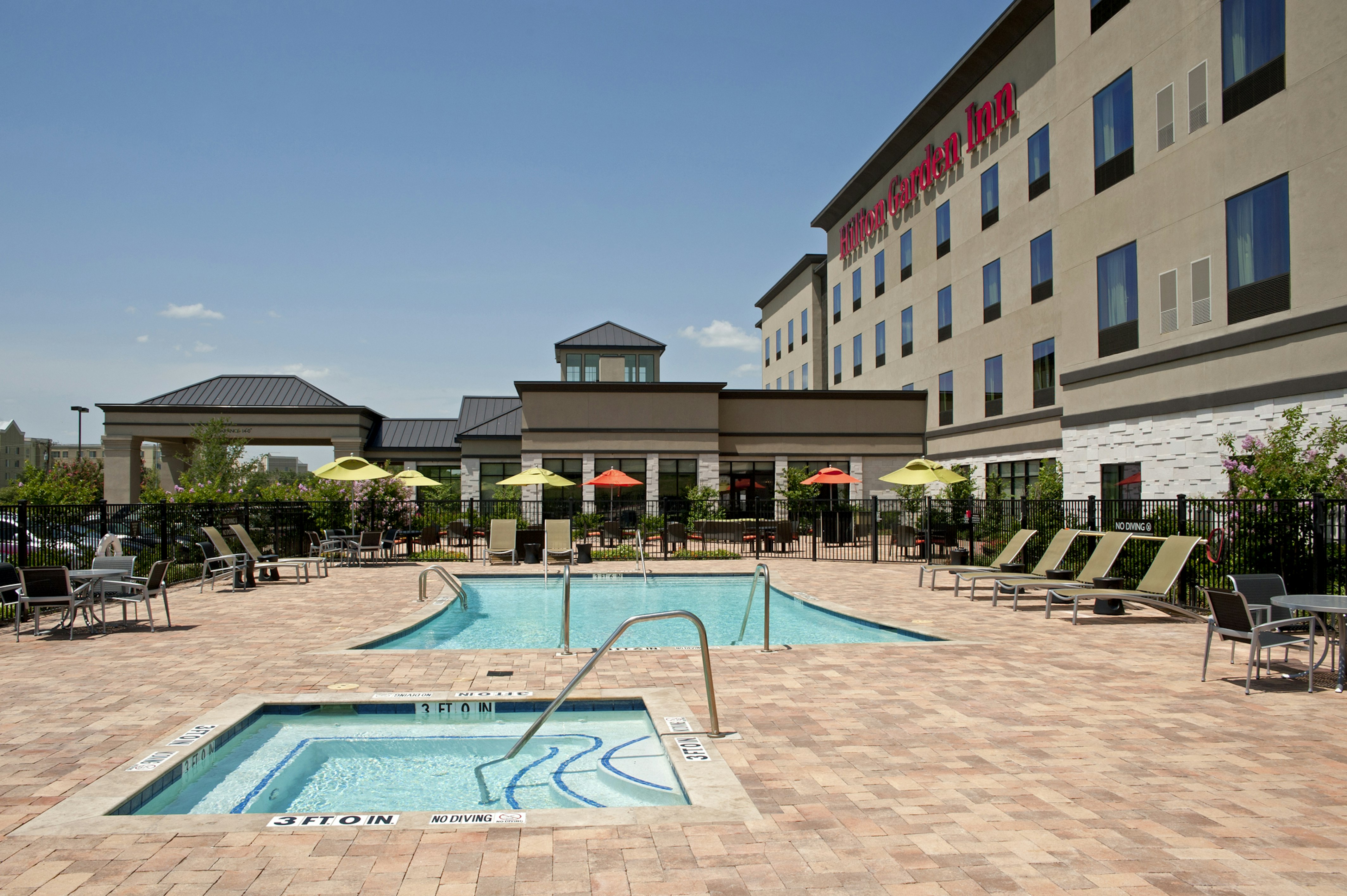 Hilton Garden Inn Fort Worth Alliance Airport 57/59