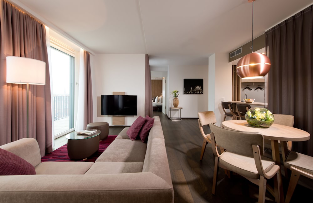 LEONARDO HOTEL BERLIN MITTE 37/56