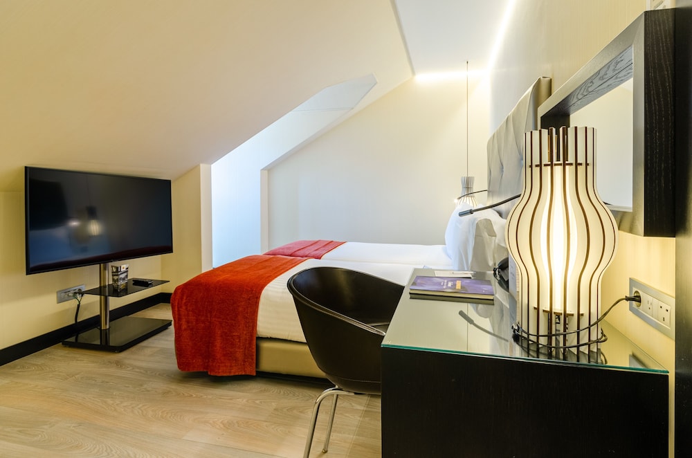 Hotel Santa Justa Lisboa 62/68