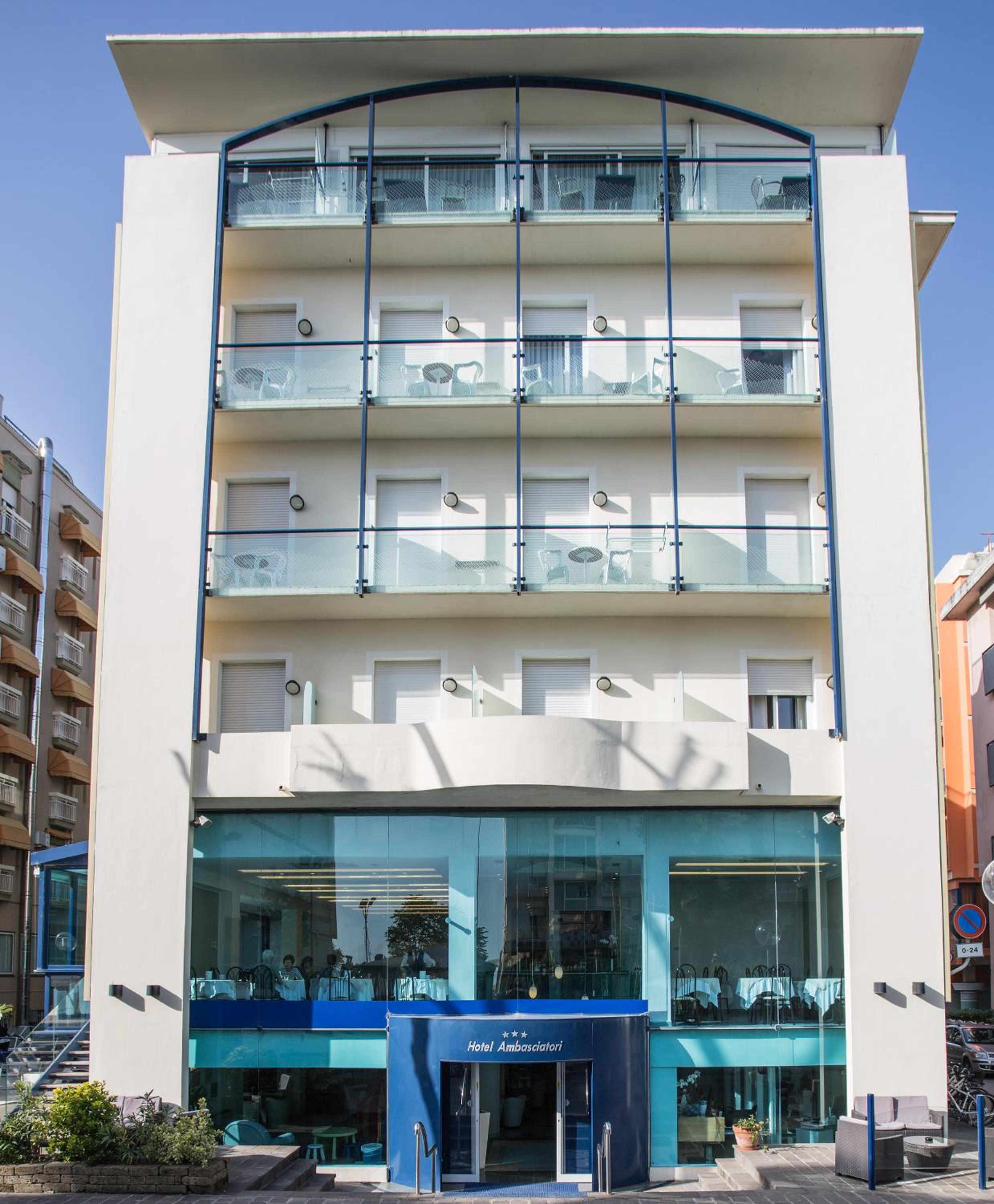 Hotel Ambasciatori 1/44