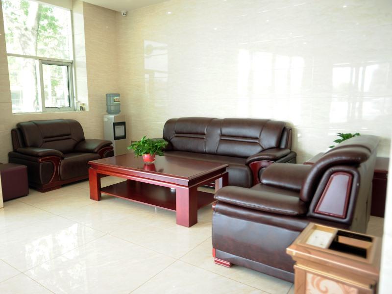 GreenTree Inn Baoding Qingyuan District Jianshe North Road Express Hotel 23/40