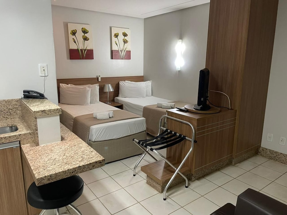 Sun Square Suites Hotel by GP 11/50