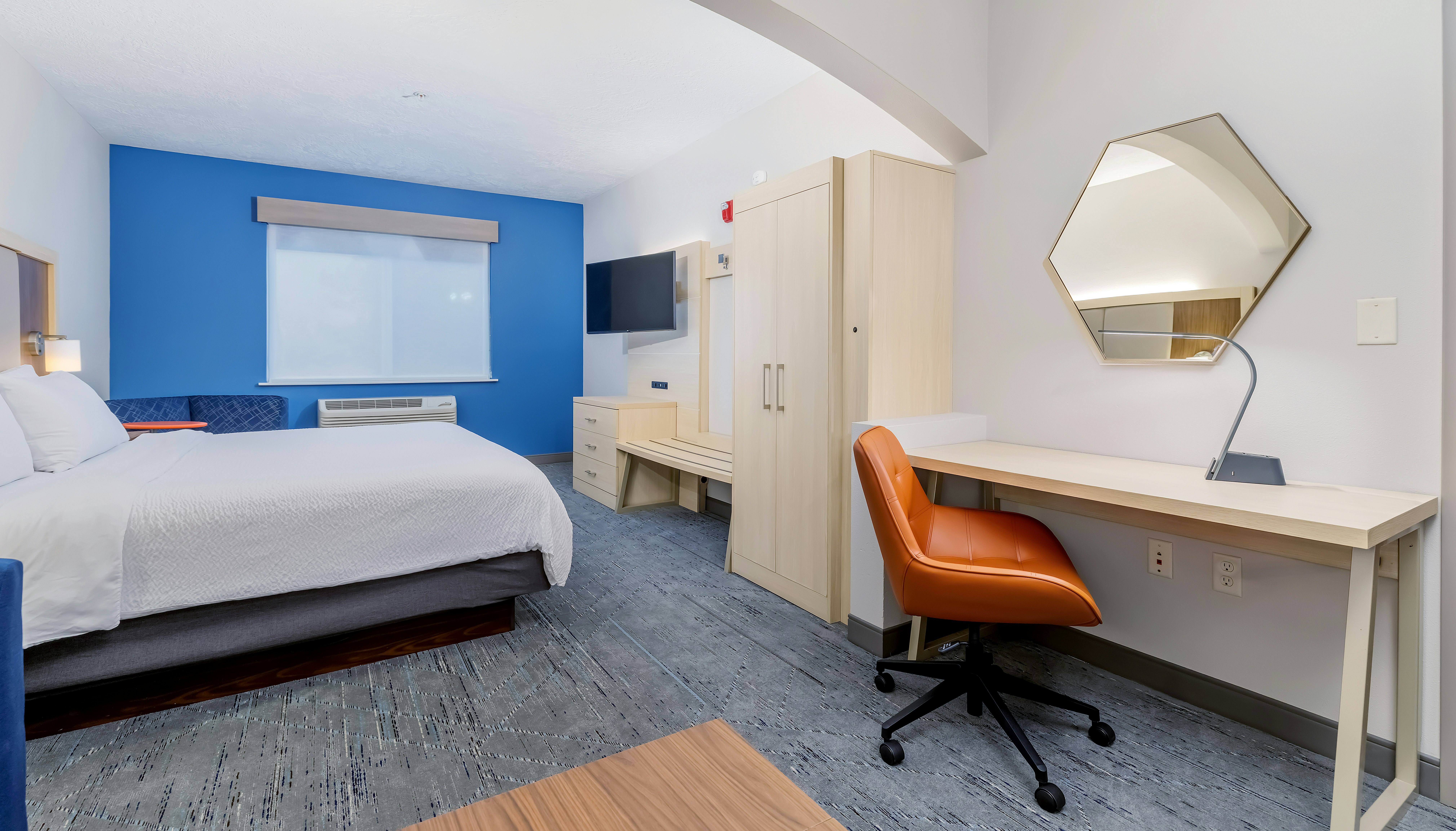 Holiday Inn Express Hotel And Suites Medford Central Point 35/80