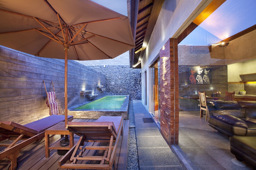 Bracha Villas 9/46