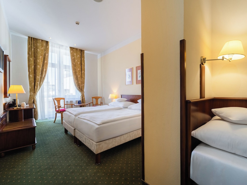 Ea Hotel Rokoko 17/49