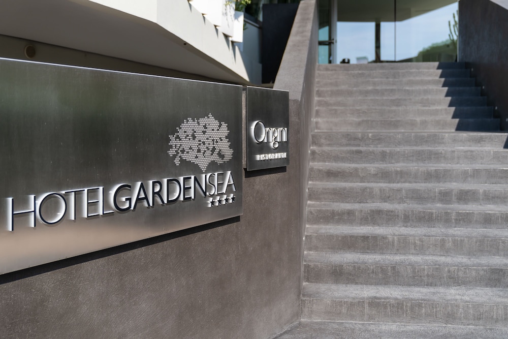 Hotel Garden Sea 34/66