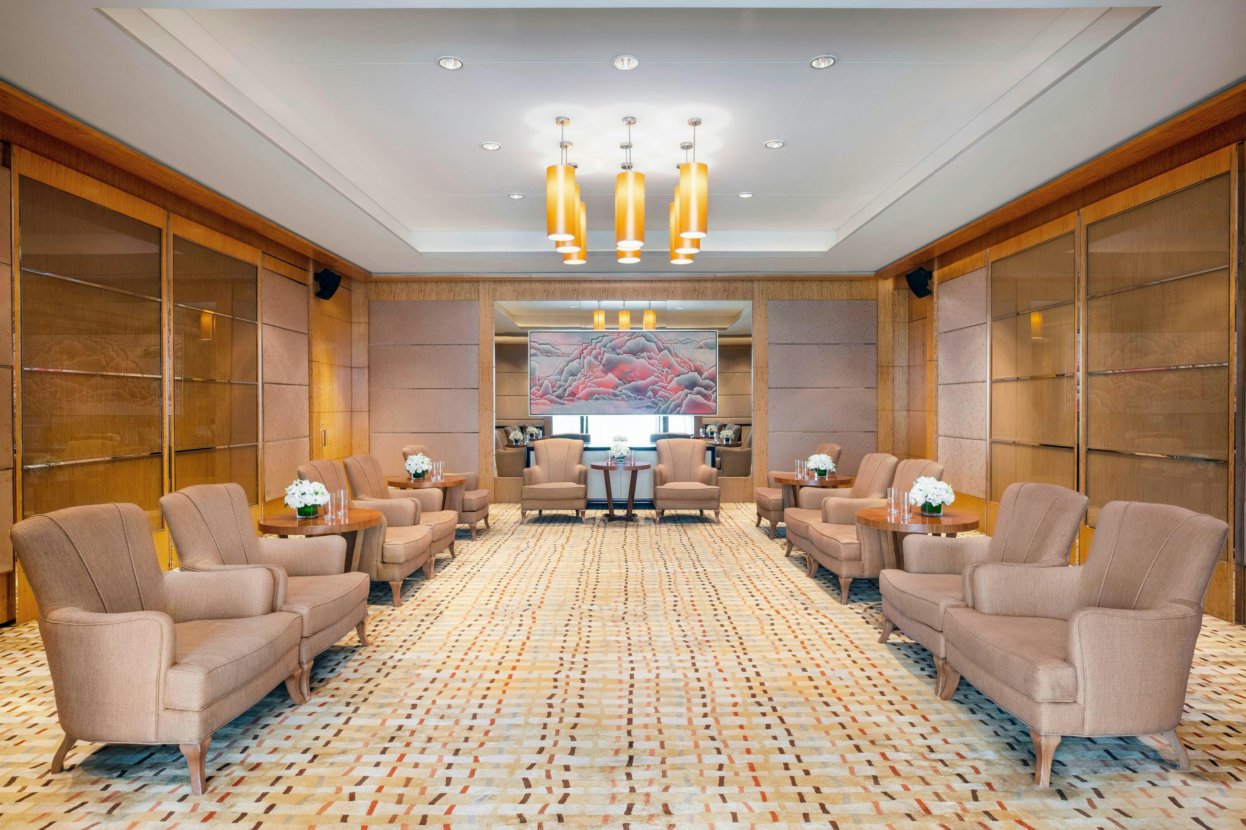 Sheraton Grand Shanghai Pudong Hotel and Residences 7/21