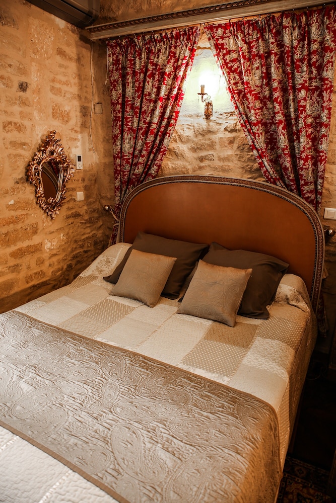 Le Petit Tertre - Chambres D'hotes 37/65