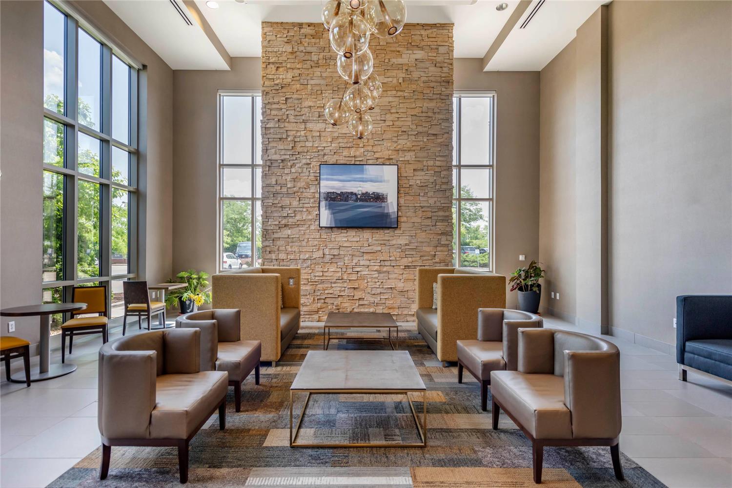Cambria Hotel Madison East 19/41