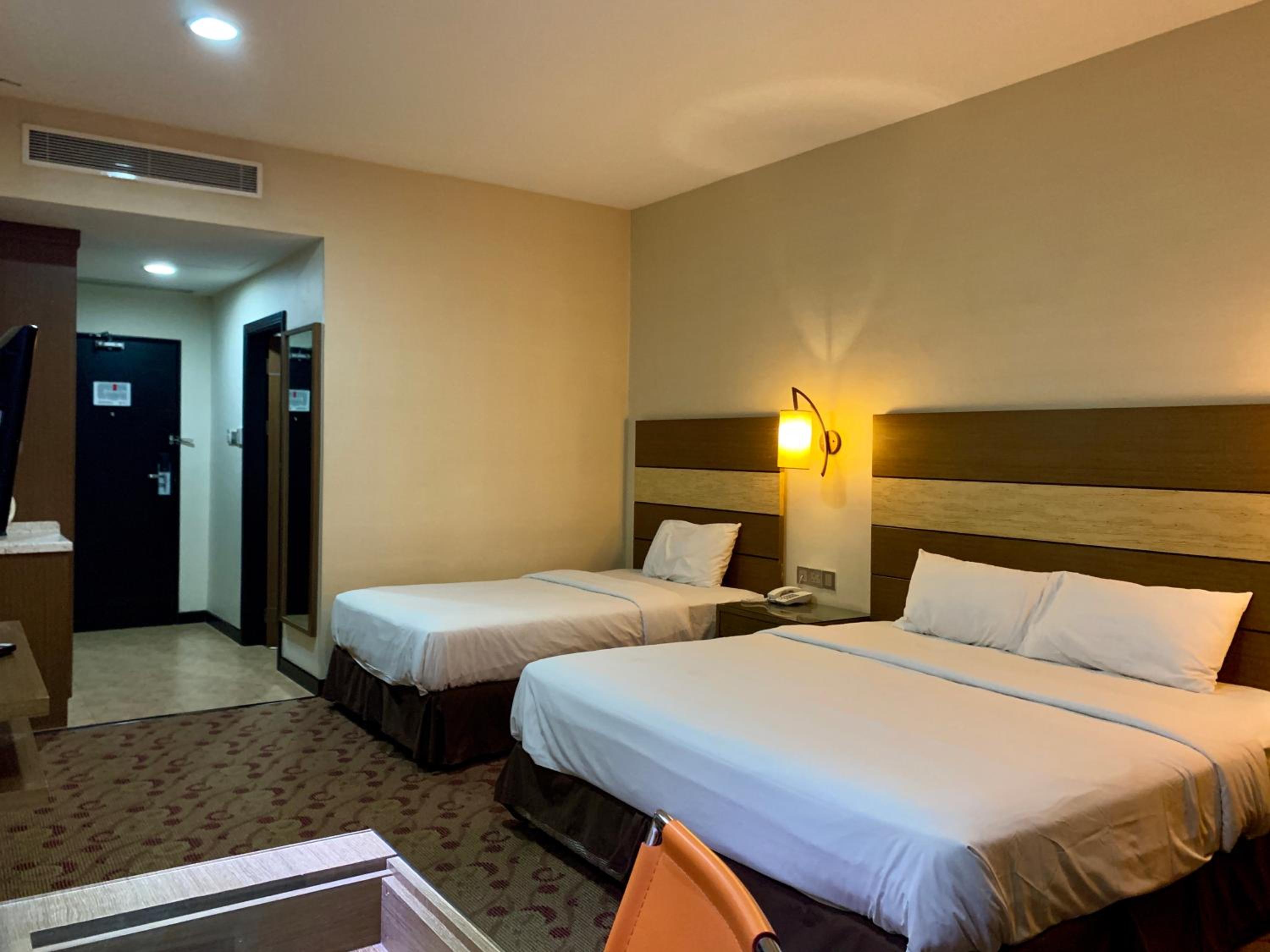 Sento Hotel 8/48