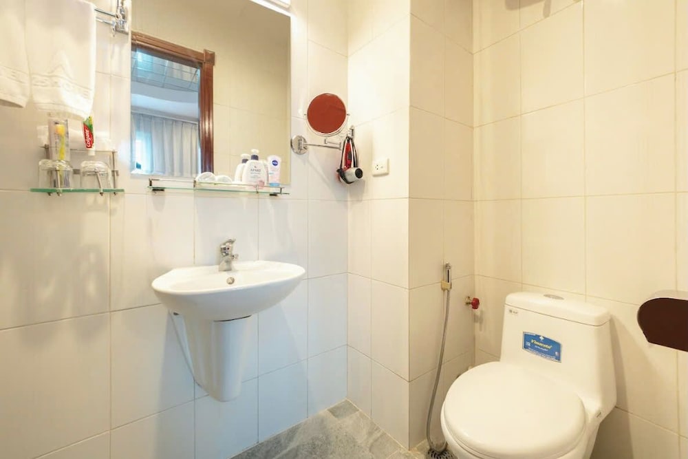 A25 Hotel - 30 An Duong 49/50