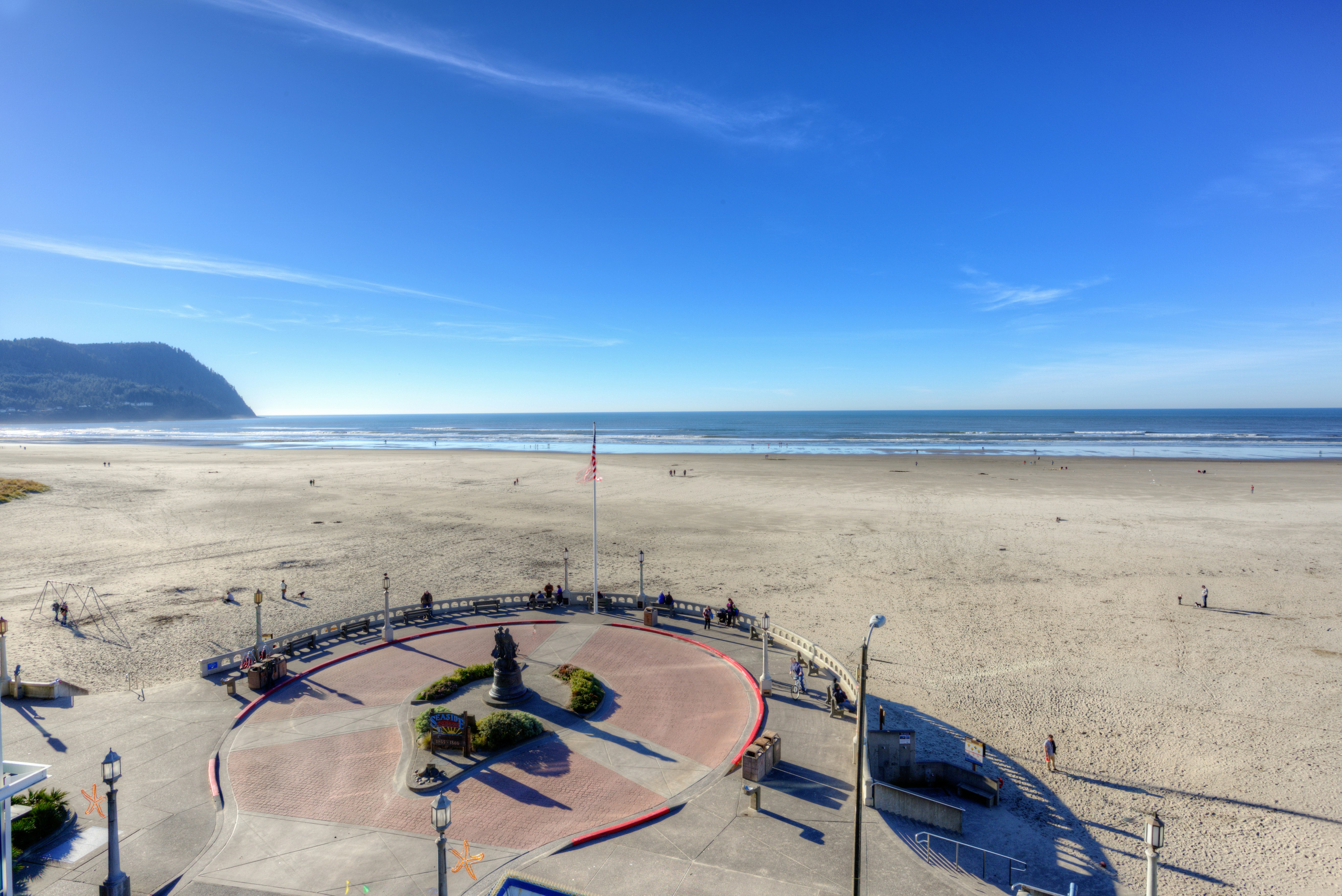 Promenade Inn And Suites Ocean Front 26/28