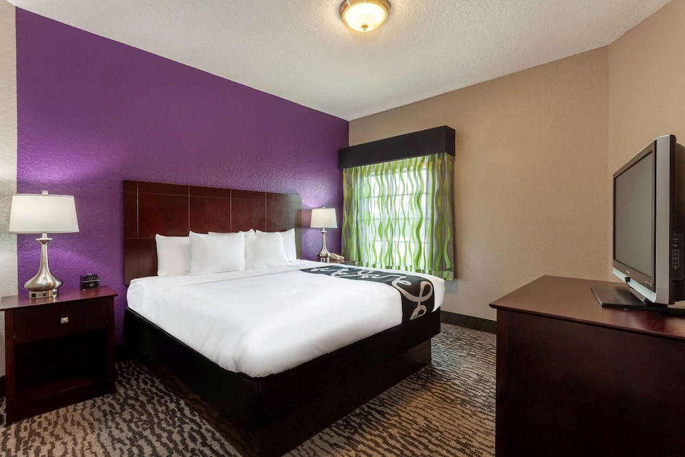 La Quinta Inn & Suites by Wyndham Port Orange / Daytona 16/57
