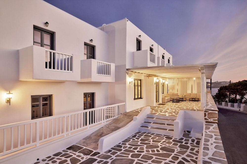 Mykonos Adonis Hotel 1/76