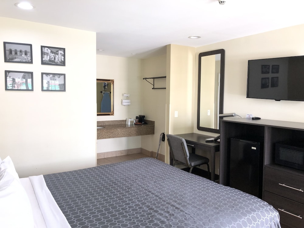 Simply Home Inn Suites 28/46