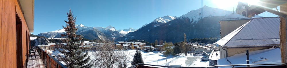 L'HOTEL DU SOLEIL 31/33