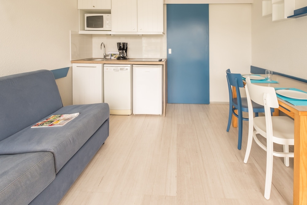 PIERRE AND VACANCES RESIDENCE LA CORNICHE DE LA PLAGE 32/49
