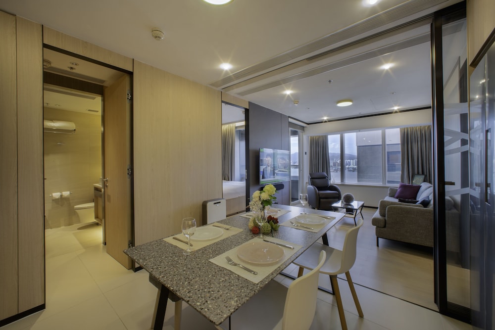 CM+ Hotels and Serviced Apartments 30/44