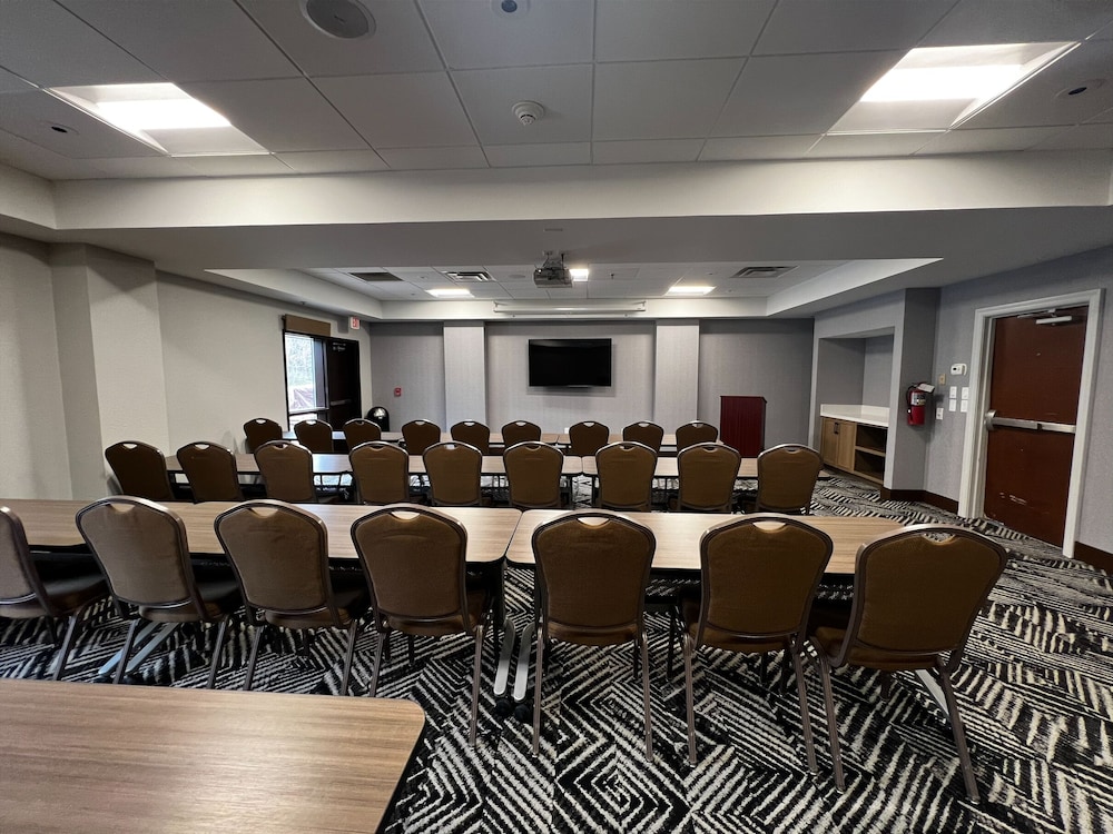 HYATT PLACE MT. LAUREL 48/55