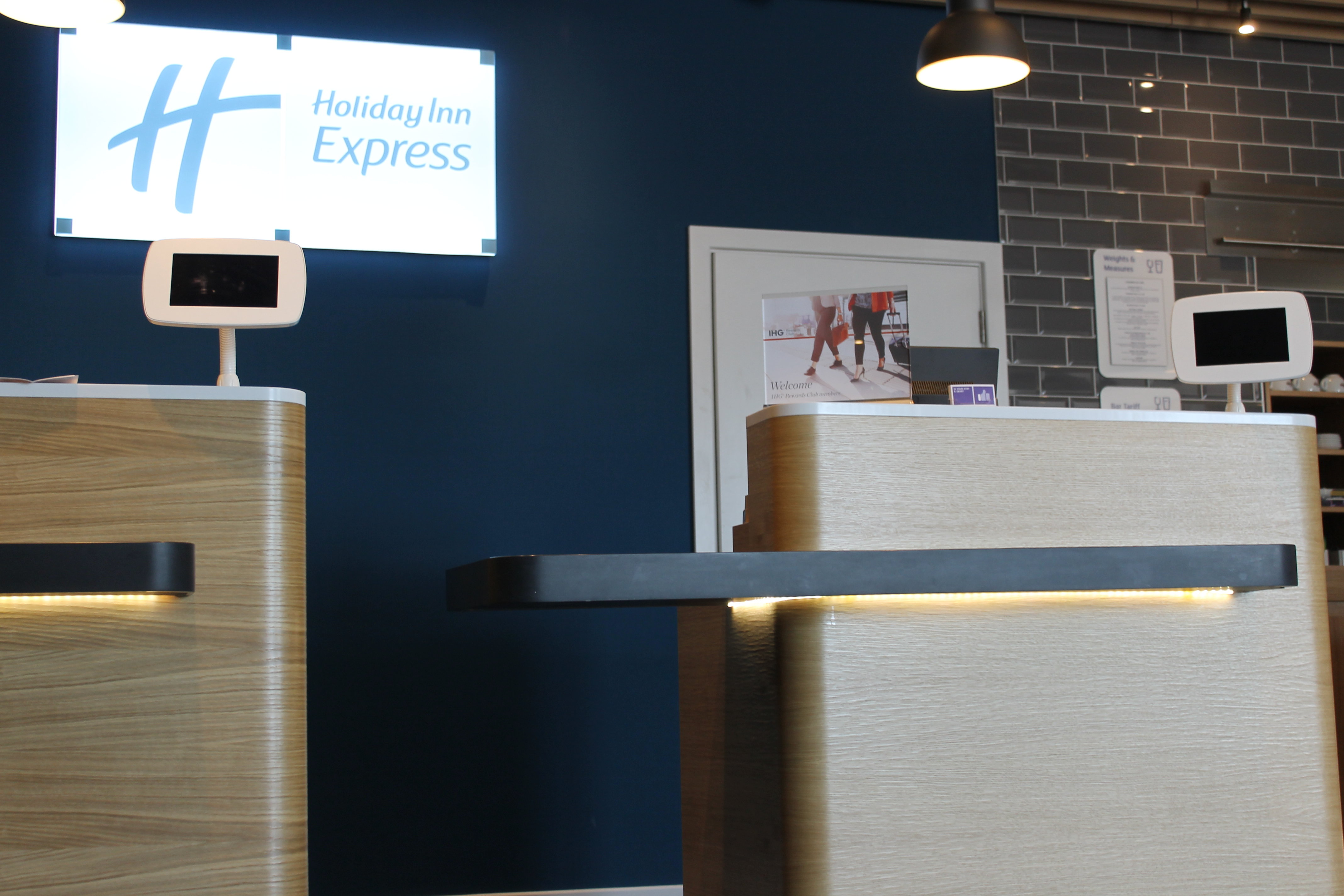Holiday Inn Express Bodmin - Victoria Junction 16/80