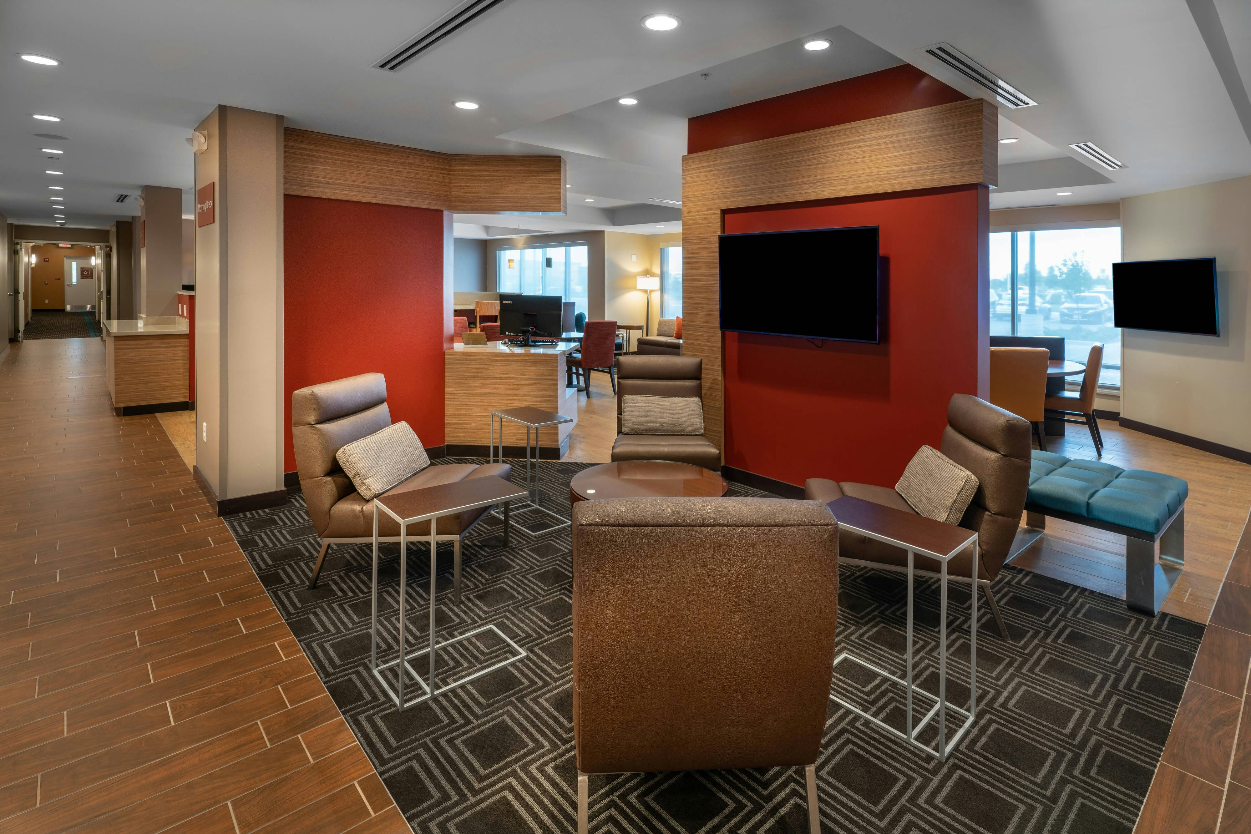 TownePlace Suites by Marriott Milwaukee Oak Creek 12/15