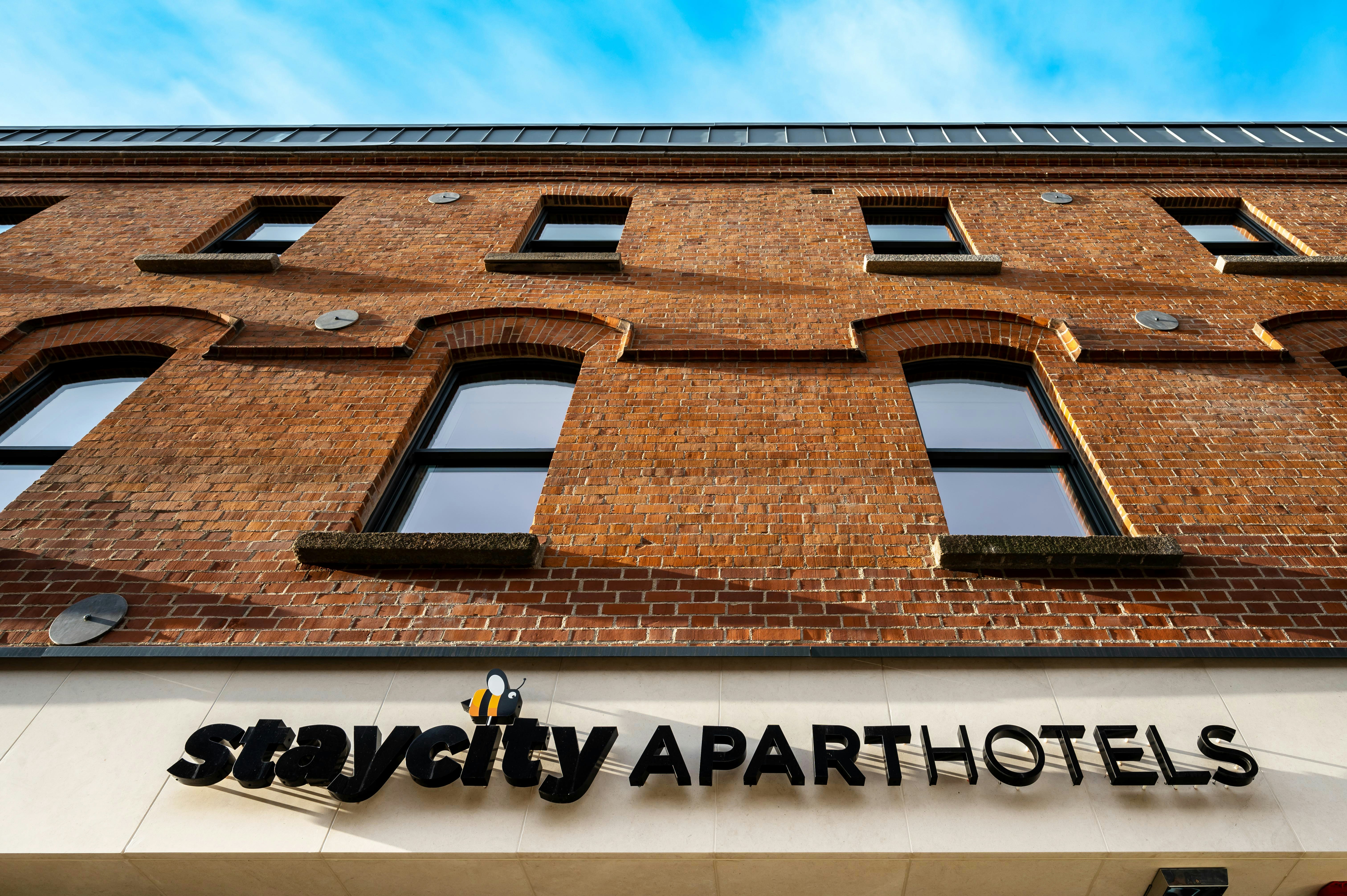 Staycity Aparthotels Tivoli 2/47