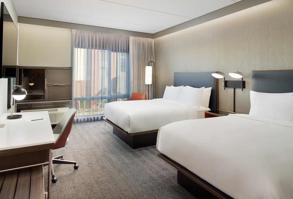 Courtyard BY Marriott Atlanta Covington 10/31