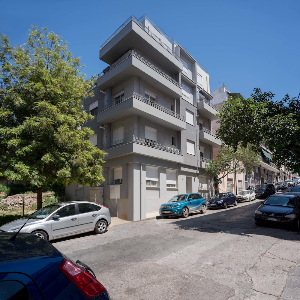 12 Keys Athens Apartments 39/50