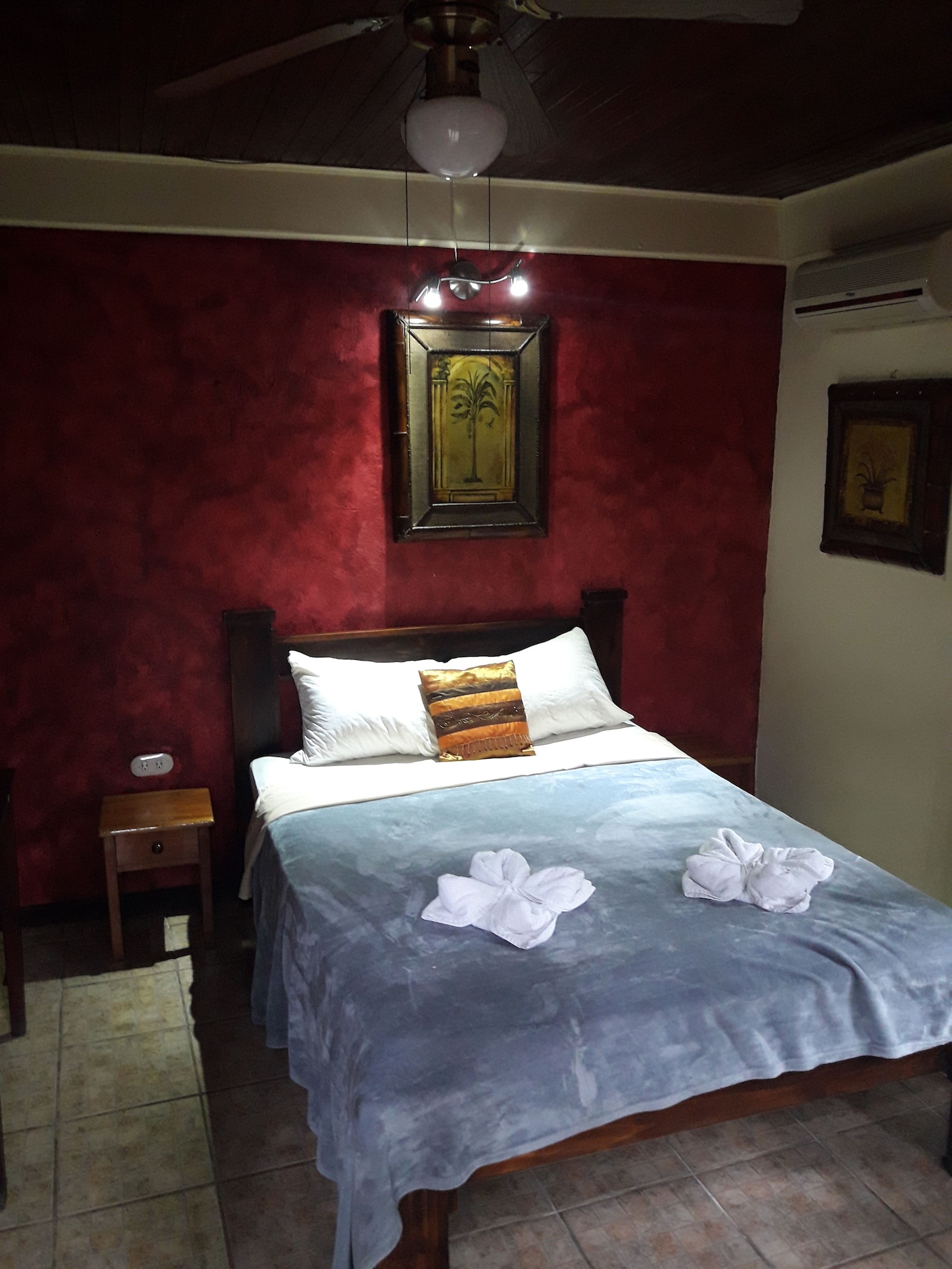 غرفة قياسية بسرير مزدوج، Hotel La Colina 4/6