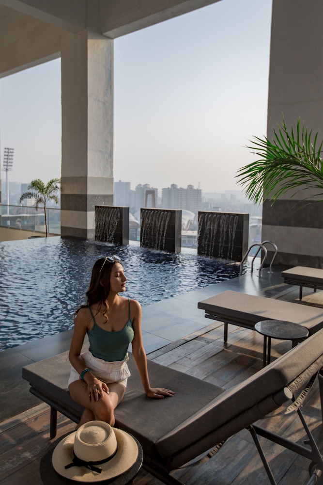 Courtyard Navi Mumbai 21/50
