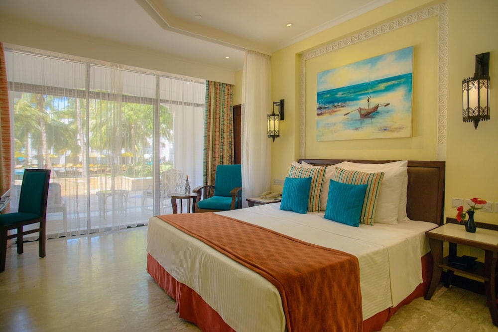 Sarova Whitesands Beach Resort and Spa 19/73