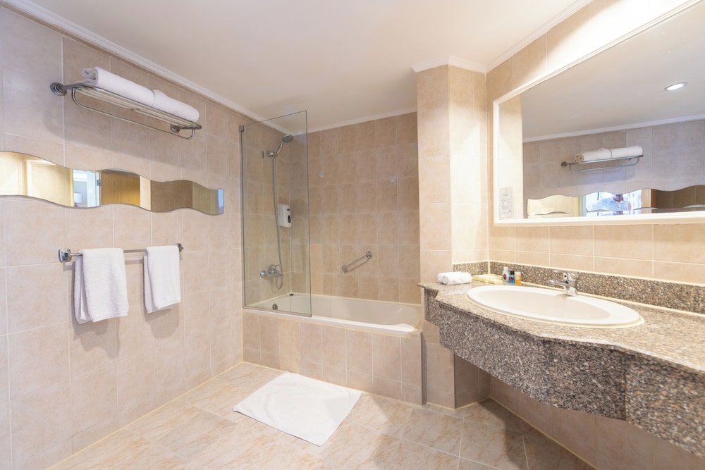 TOP Flamenco Beach & Resort 46/50
