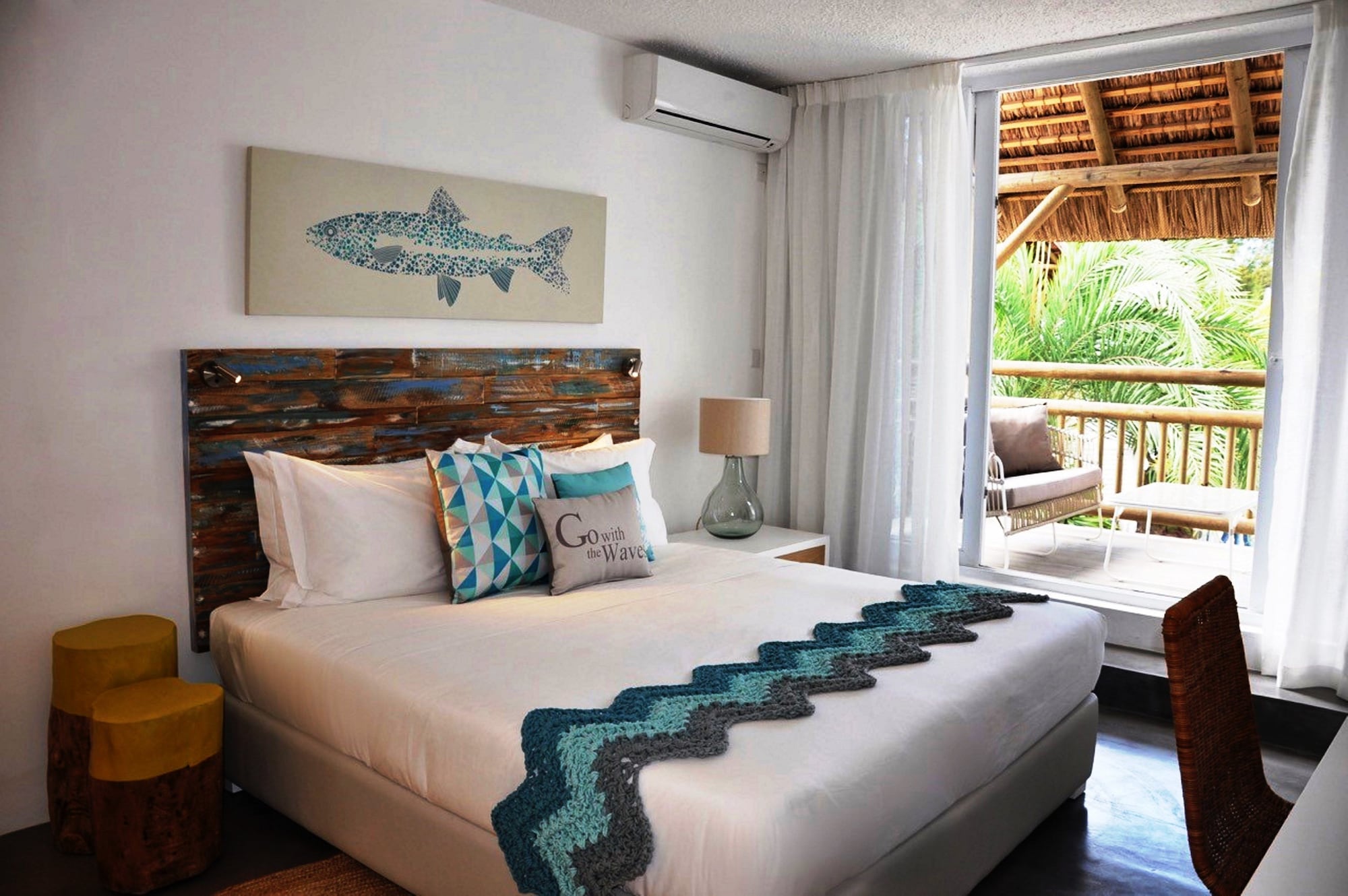 Suite, Sea View