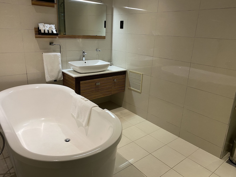 Coastlands Umhlanga Hotel 26/46
