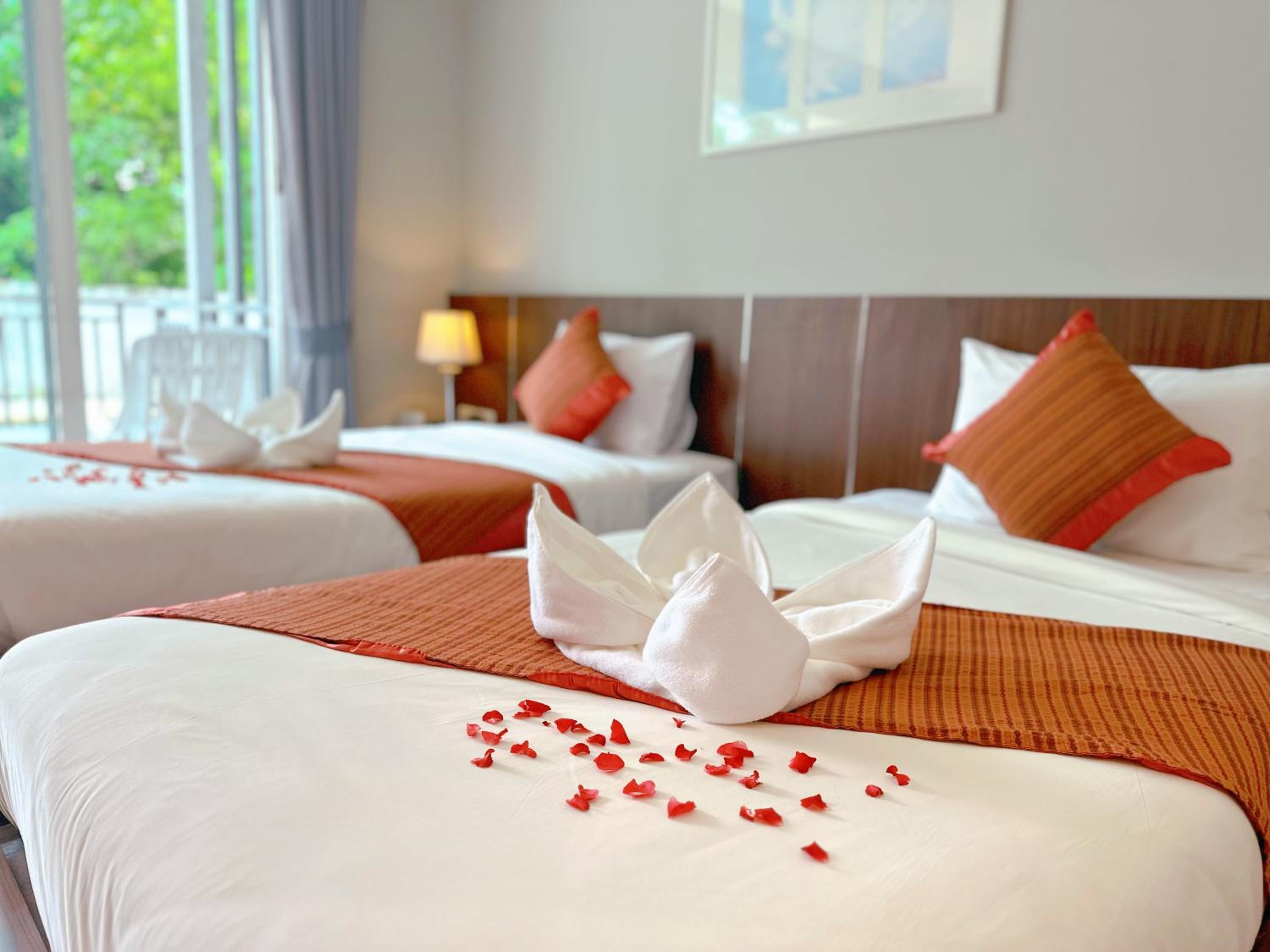 Deluxe, Twin Beds, Pool Access، Ahad Suite Ao Nang 7/10