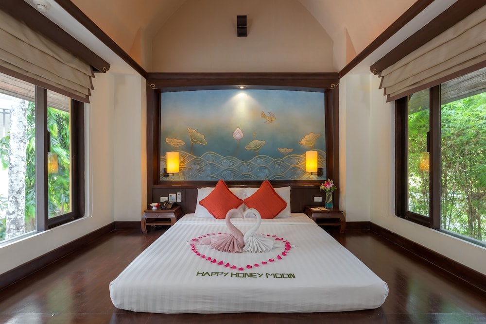 Villa, Pool Access