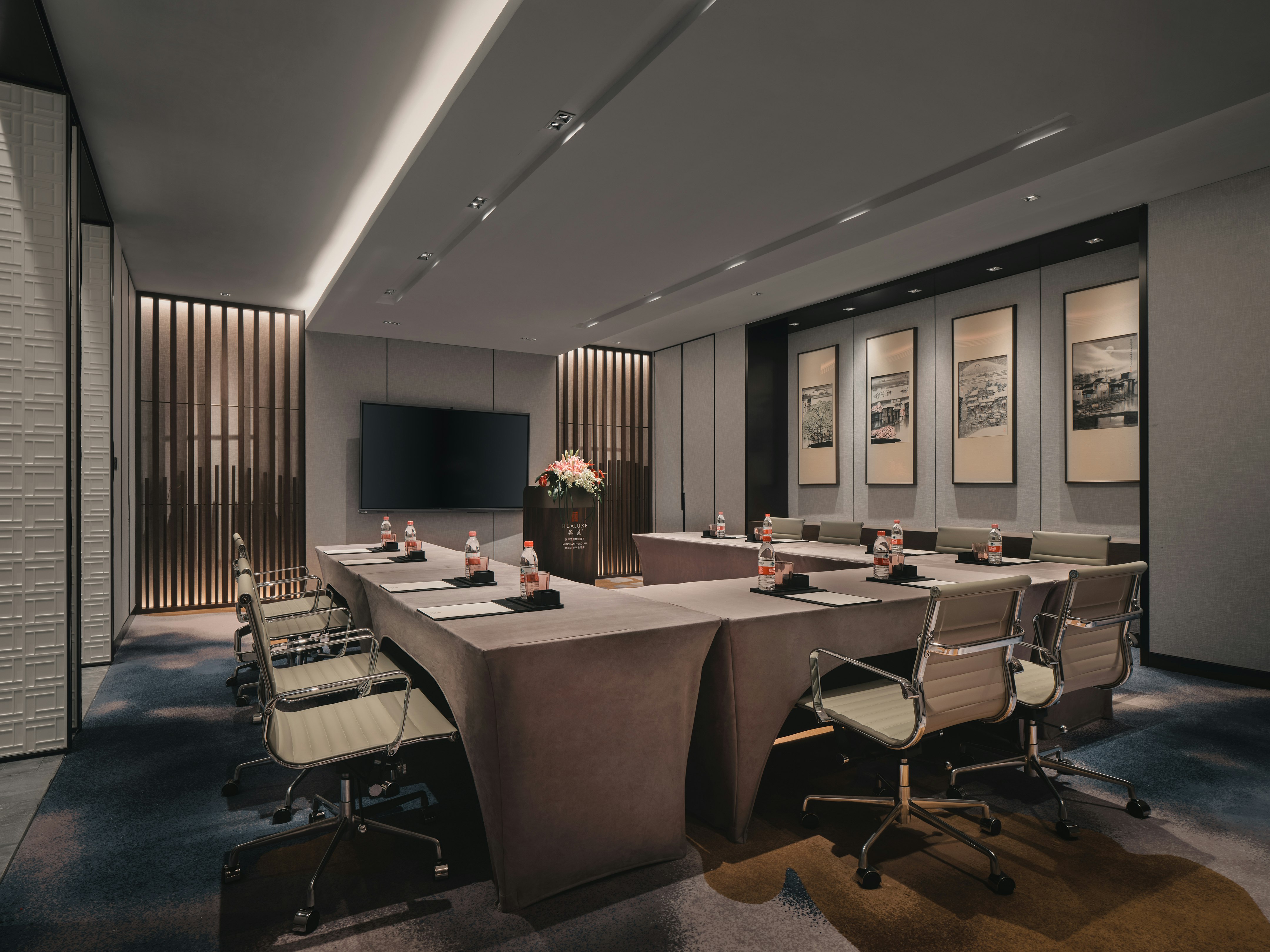 HUALUXE Kunshan Huaqiao an IHG Hotel 44/50