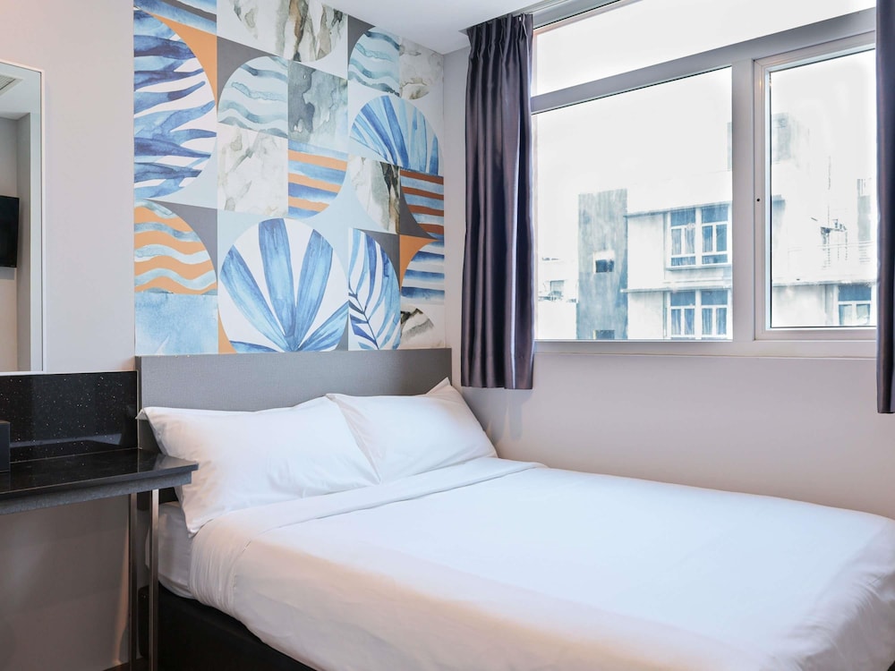 ibis budget Singapore Sapphire 24/54