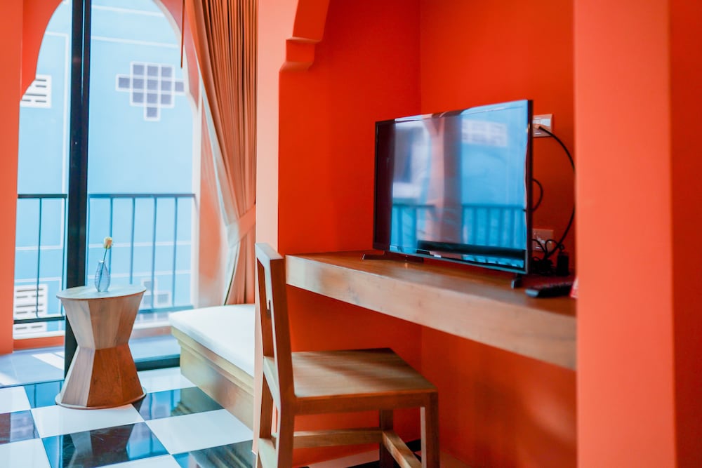Khaleej Mazz Hotel Patong 63/73