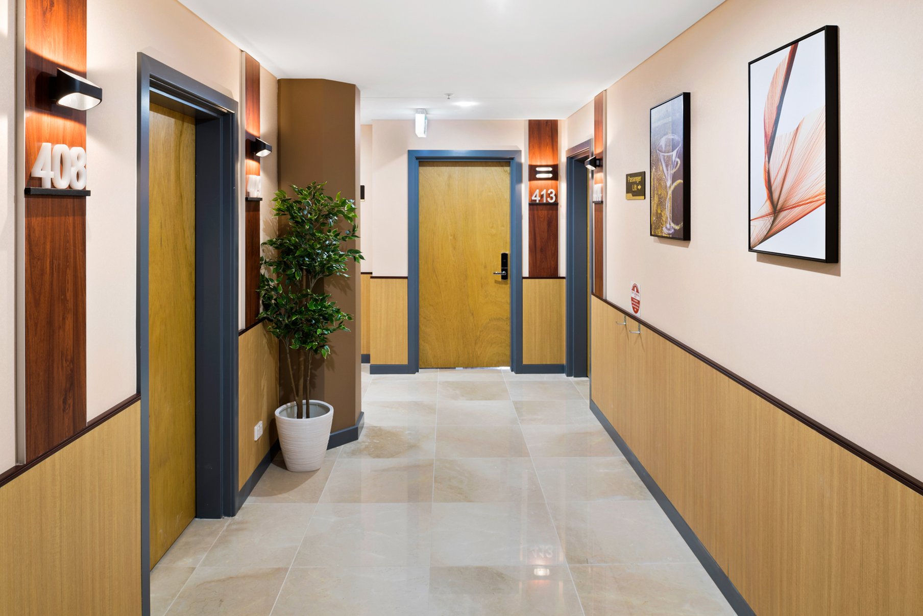 YEHS Hotel Sydney QVB 7/44