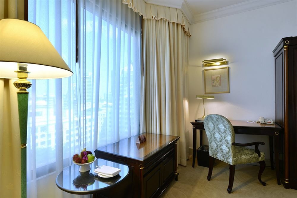 Evergreen Laurel Hotel 52/69