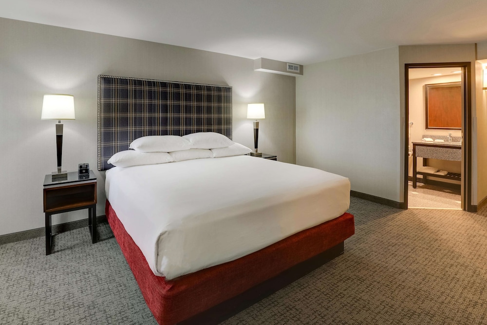Drury Inn and Suites St. Joseph 11/45