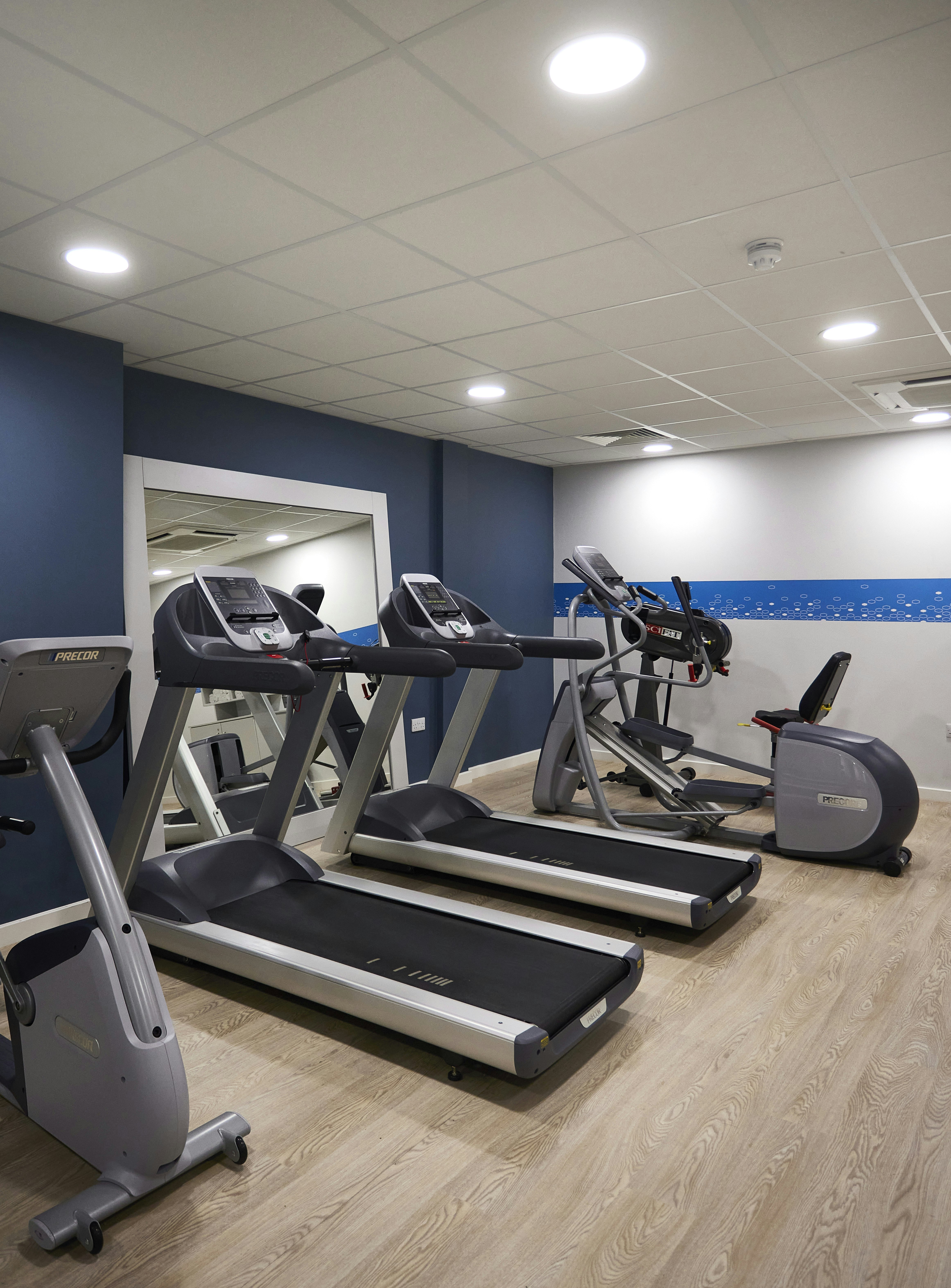 Hampton By Hilton Humberside Airport 21/38