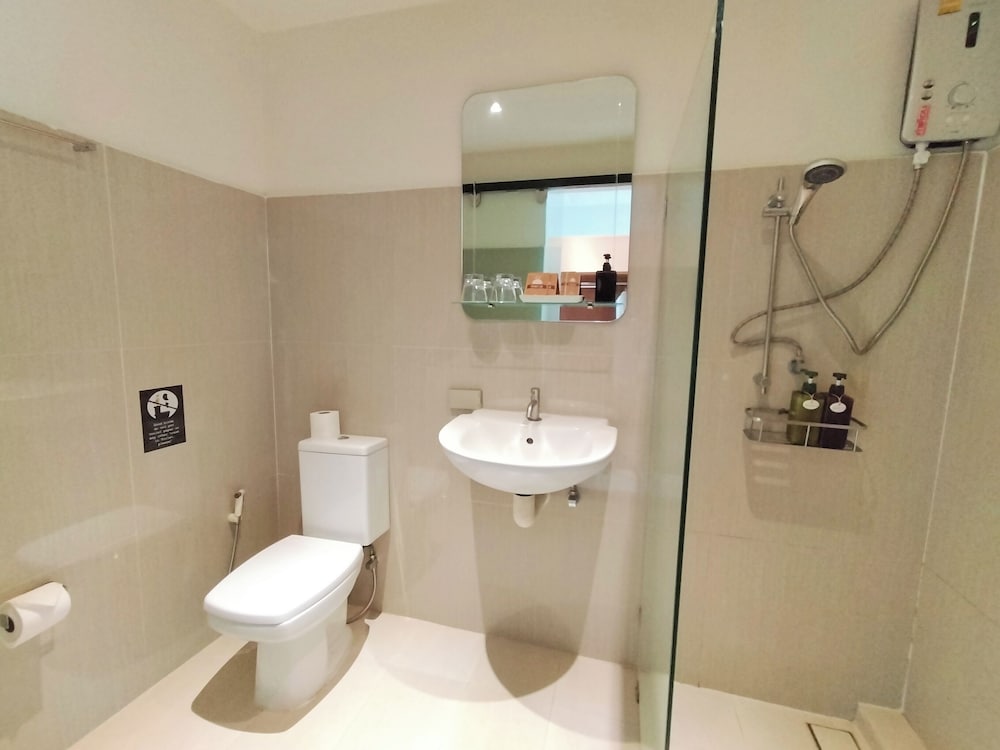 Nest Sense Resort 68/70