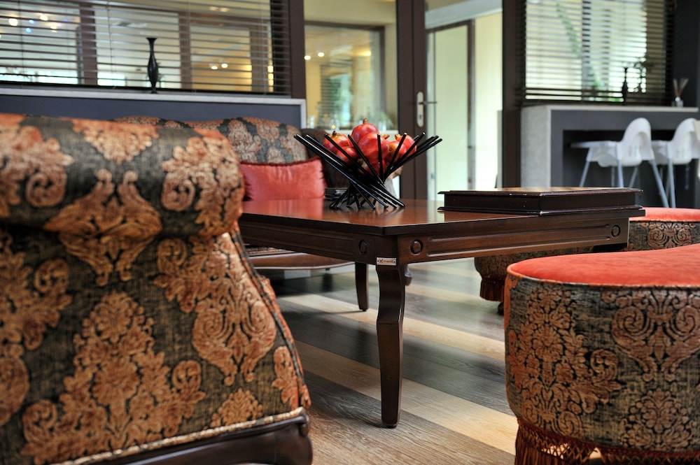 Polyastron Place Hotel & Spa 48/68
